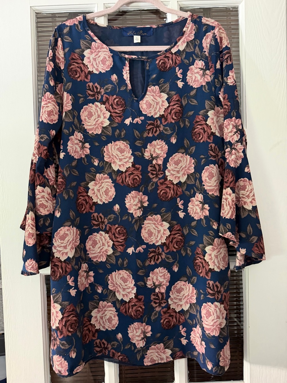 Francesca’s Blue Rain Women’s L Navy Floral Bell Long Sleeve Dress | SKU 0728